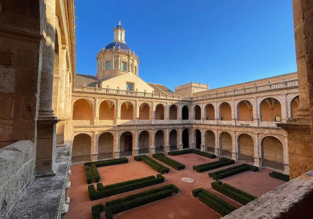Visitas guiadas al Monasterio de San Miguel de los Reyes