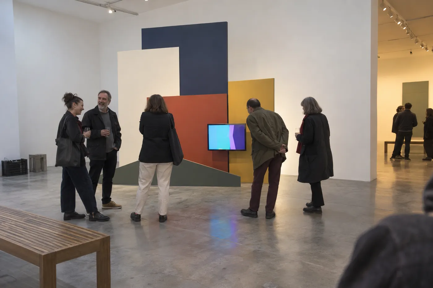 Presentación e inauguración de la exposición «Solo una cosa era extraña: seguir pensando como antes. Melanie Smith»