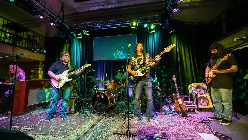 TERRAPIN FLYER: tributo a Grateful Dead