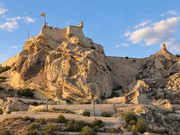 Castillo de Santa Bárbara