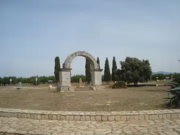 Arco romano de Cabanes