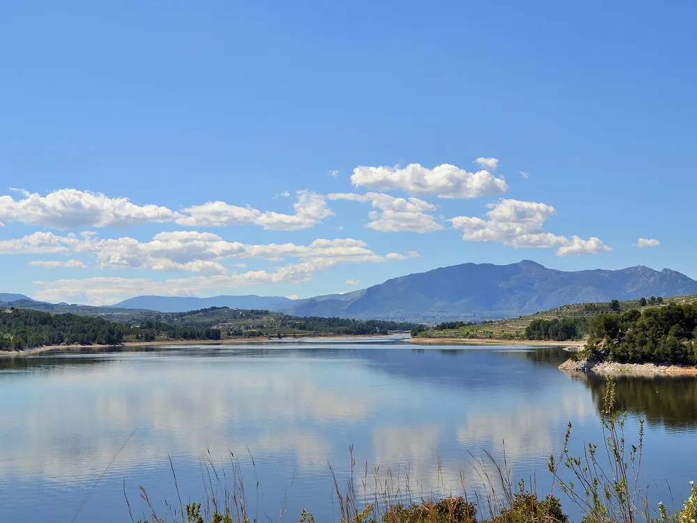 Embalse de Beniarrés