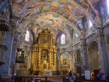 Iglesia de San Nicolás de Bari y San Pedro Mártir