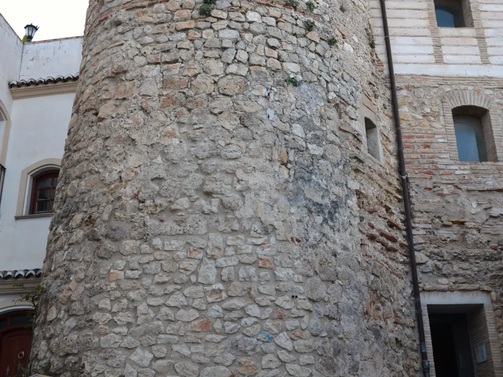 Torre de la Comare (restes del Palau Comtal dels Centelles)